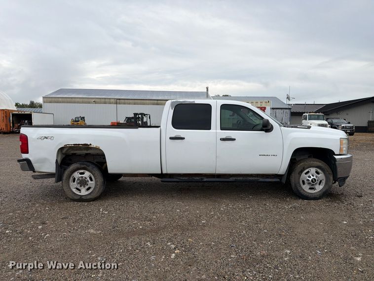 image for item FP3081 2013 Chevrolet Silverado 2500 Crew Cab pickup truck