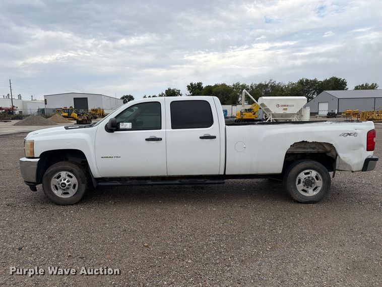 image for item FP3081 2013 Chevrolet Silverado 2500 Crew Cab pickup truck