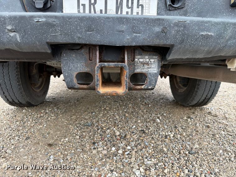 image for item FP3081 2013 Chevrolet Silverado 2500 Crew Cab pickup truck