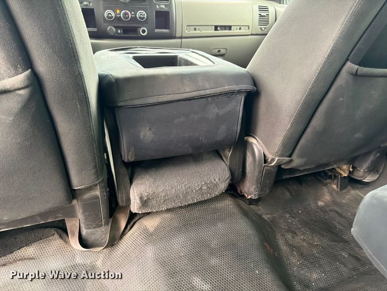 image for item FP3081 2013 Chevrolet Silverado 2500 Crew Cab pickup truck