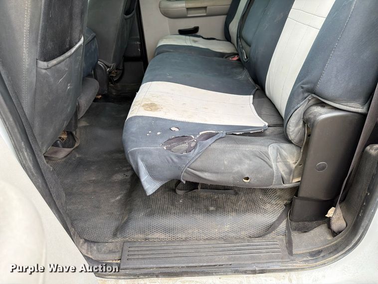 image for item FP3081 2013 Chevrolet Silverado 2500 Crew Cab pickup truck