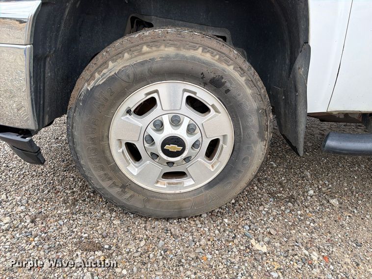image for item FP3081 2013 Chevrolet Silverado 2500 Crew Cab pickup truck