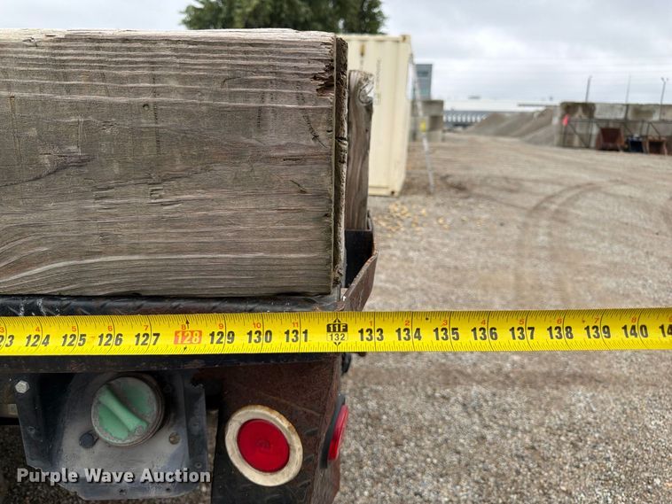image for item FP3086 2008 Ford F350 Super Duty Crew Cab flatbed pickup truck