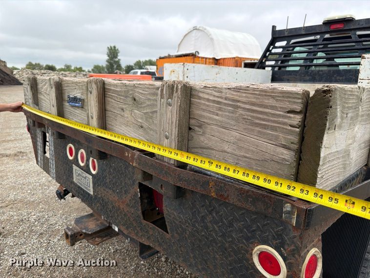 image for item FP3086 2008 Ford F350 Super Duty Crew Cab flatbed pickup truck