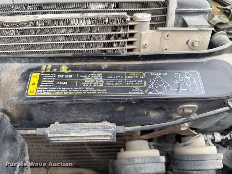 image for item FP3086 2008 Ford F350 Super Duty Crew Cab flatbed pickup truck