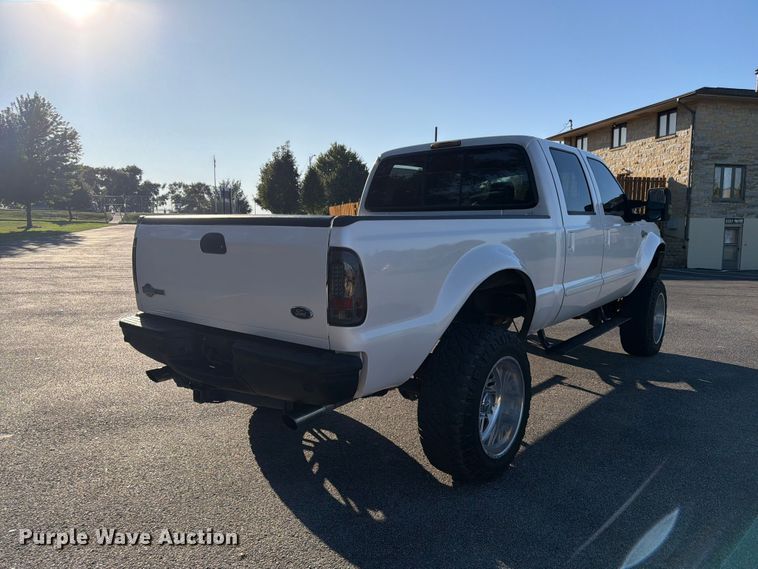 image for item FP3093 2007 Ford F250 Super Duty King Ranch Crew Cab pickup truck