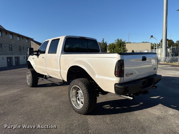 image for item FP3093 2007 Ford F250 Super Duty King Ranch Crew Cab pickup truck