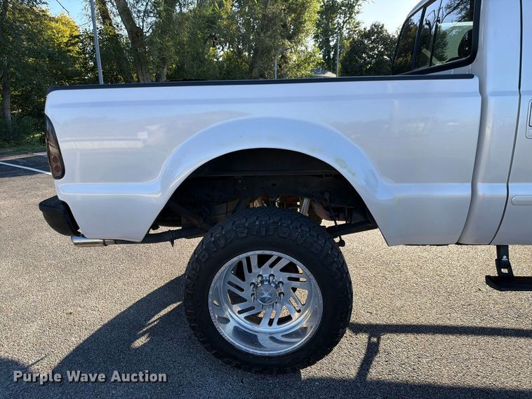image for item FP3093 2007 Ford F250 Super Duty King Ranch Crew Cab pickup truck
