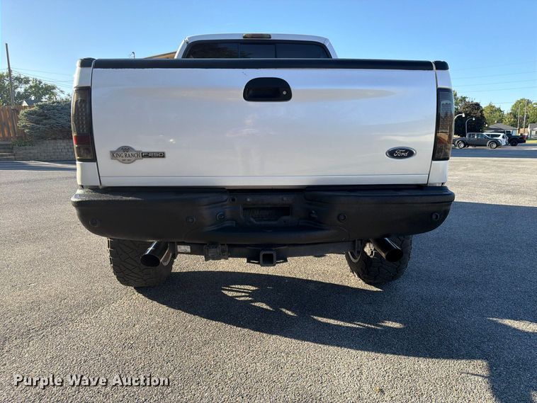 image for item FP3093 2007 Ford F250 Super Duty King Ranch Crew Cab pickup truck