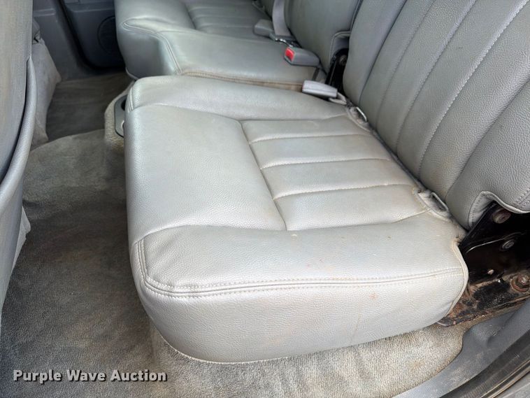 image for item FT3007 2006 Dodge Dakota Crew Cab pickup truck