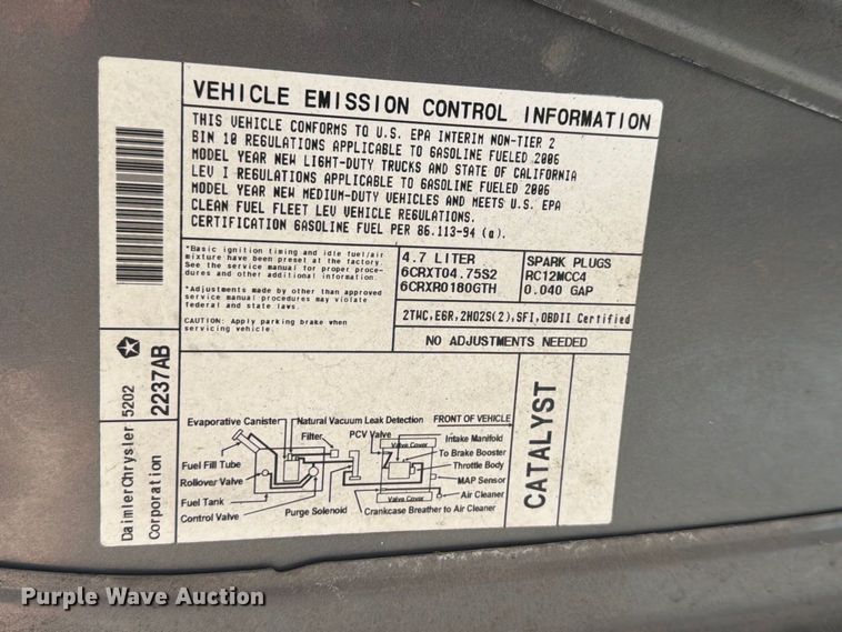image for item FT3007 2006 Dodge Dakota Crew Cab pickup truck
