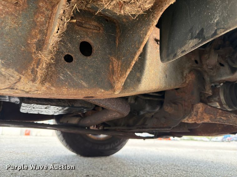 image for item FT3007 2006 Dodge Dakota Crew Cab pickup truck