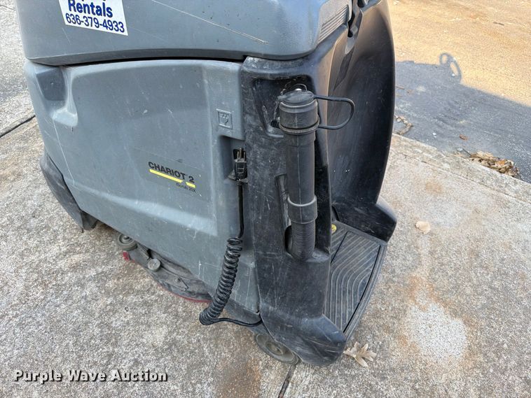 image for item FT6225 Windsor Chariot 2 iScrub 20X floor scrubber