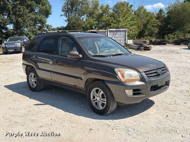 image for item FT6249 2005 Kia Sportage SUV