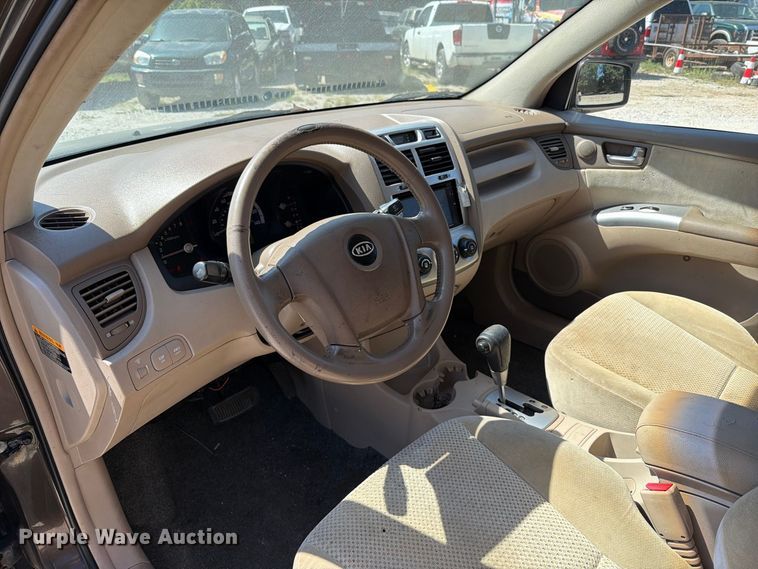 image for item FT6249 2005 Kia Sportage SUV