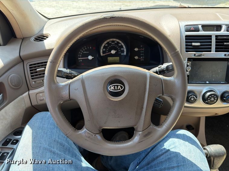 image for item FT6249 2005 Kia Sportage SUV