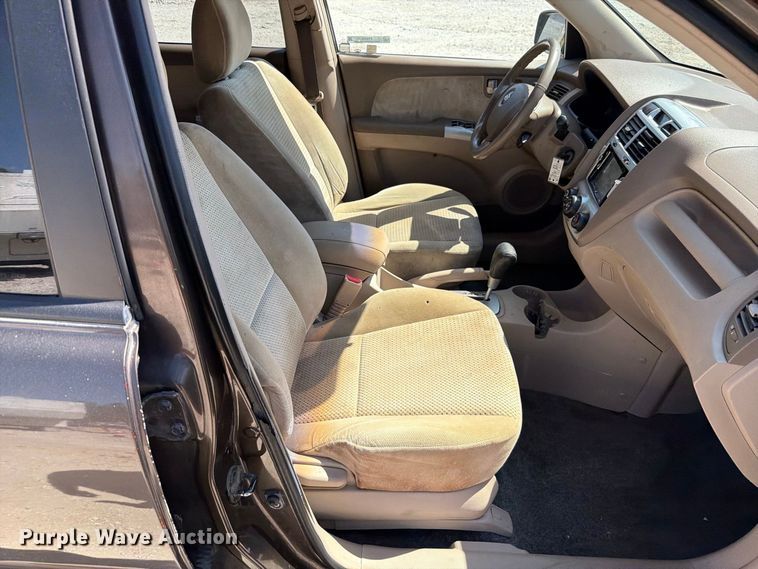 image for item FT6249 2005 Kia Sportage SUV