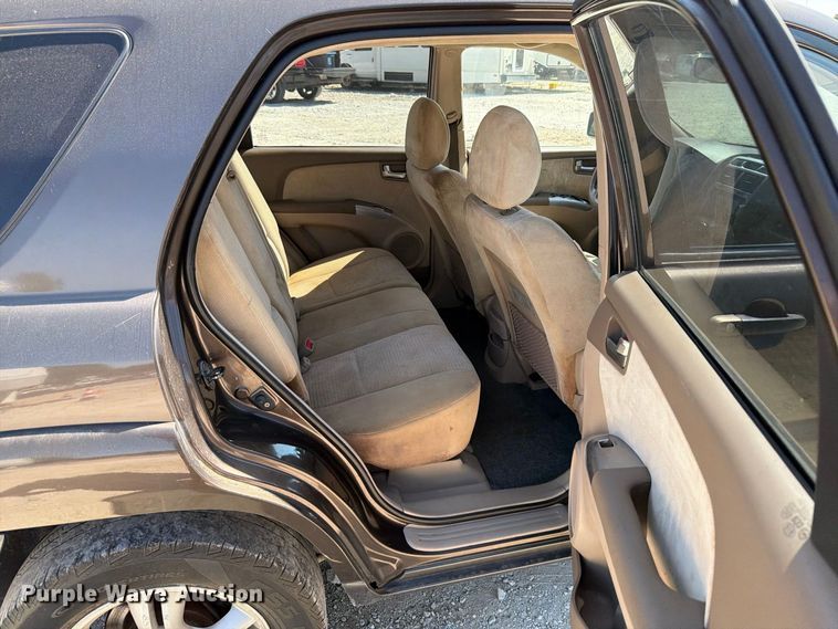 image for item FT6249 2005 Kia Sportage SUV