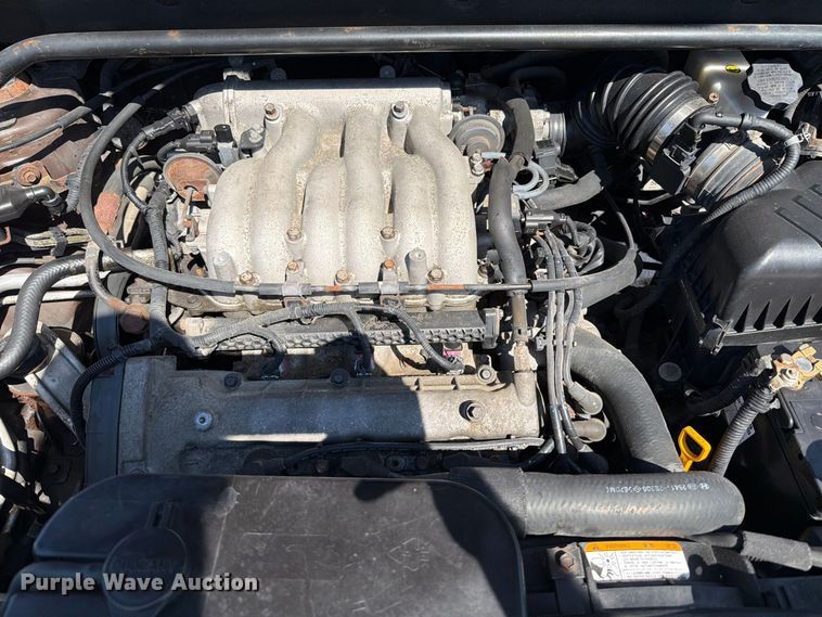image for item FT6249 2005 Kia Sportage SUV