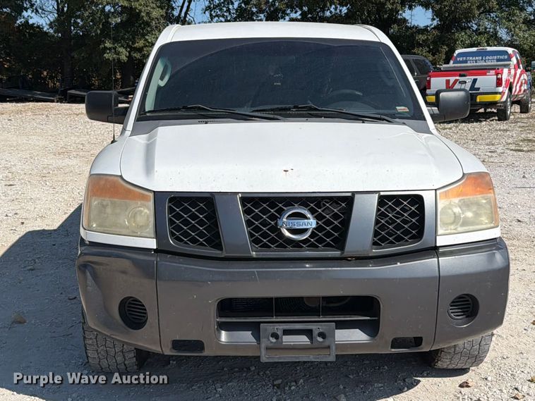 image for item FT6253 2008 Nissan Titan Ext. Cab pickup truck