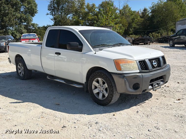image for item FT6253 2008 Nissan Titan Ext. Cab pickup truck