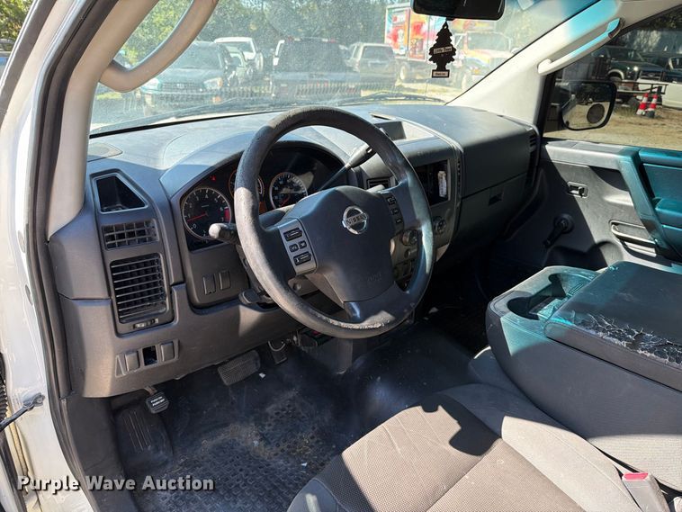image for item FT6253 2008 Nissan Titan Ext. Cab pickup truck