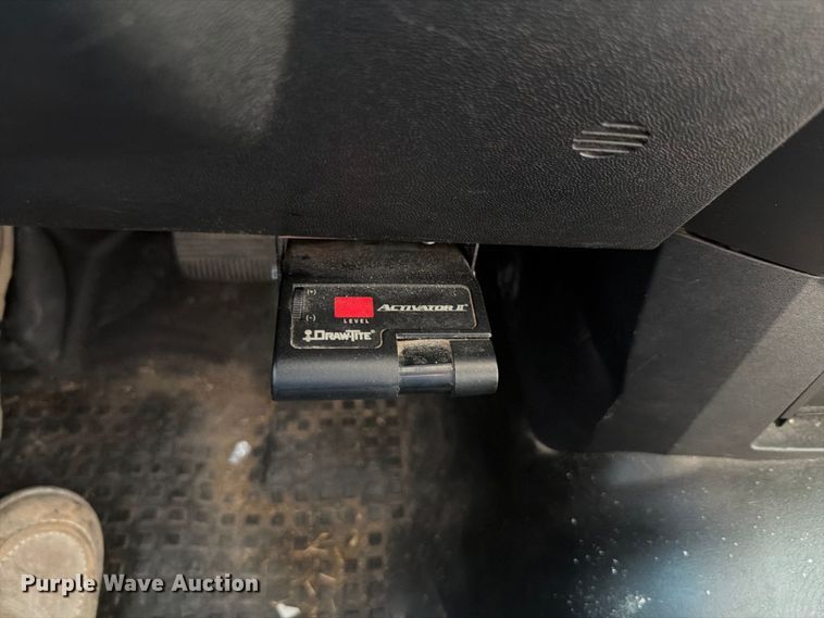 image for item FT6253 2008 Nissan Titan Ext. Cab pickup truck