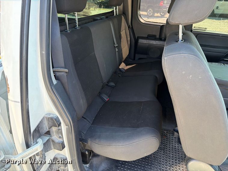 image for item FT6253 2008 Nissan Titan Ext. Cab pickup truck