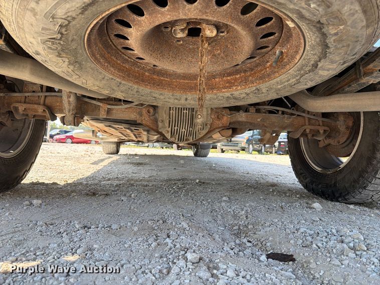 image for item FT6253 2008 Nissan Titan Ext. Cab pickup truck