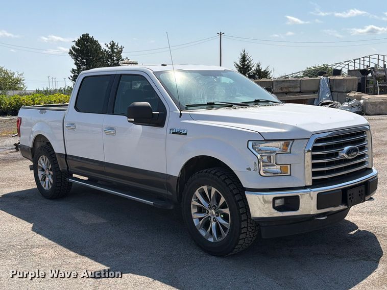 image for item FT6279 2017 Ford F150  XLT Crew Cab pickup truck