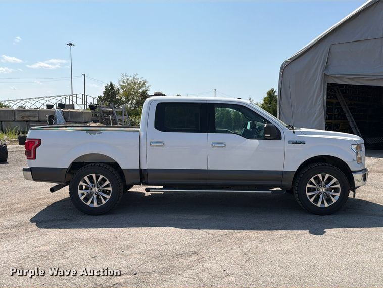 image for item FT6279 2017 Ford F150  XLT Crew Cab pickup truck