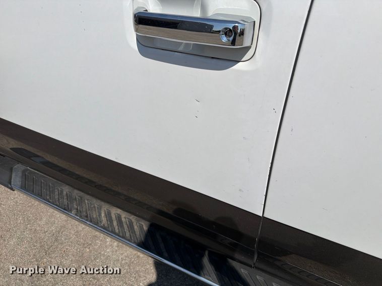 image for item FT6279 2017 Ford F150  XLT Crew Cab pickup truck