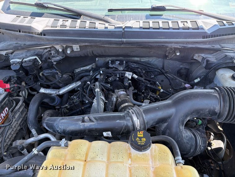 image for item FT6279 2017 Ford F150  XLT Crew Cab pickup truck