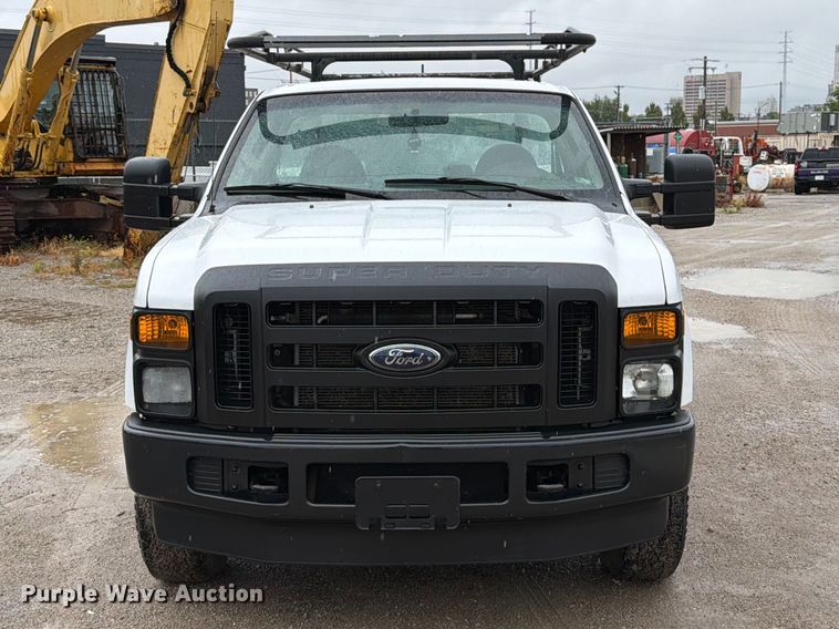 image for item FT6283 2010 Ford F250 Super Duty XL utility bed pickup truck