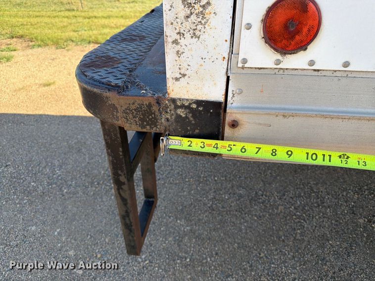 image for item FT6701 1990 International 4700 box truck