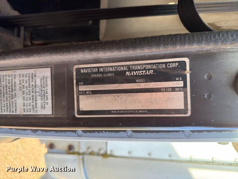 image for item FT6701 1990 International 4700 box truck