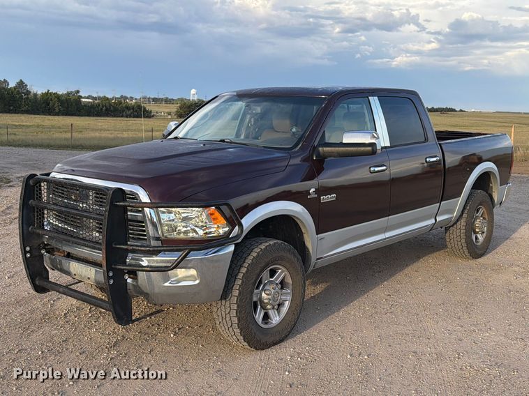 2012 Dodge Ram 2500 Crew Cab pickup truck