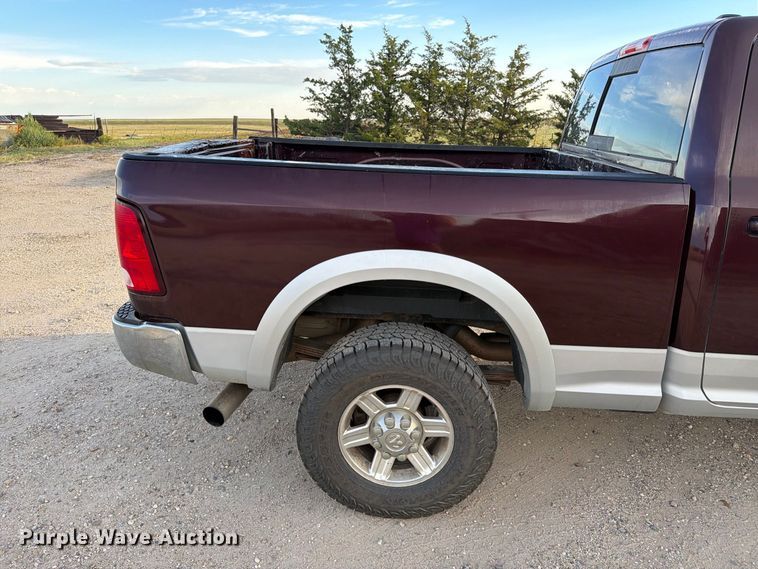 image for item FT6702 2012 Dodge Ram 2500 Crew Cab pickup truck