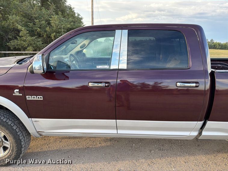 image for item FT6702 2012 Dodge Ram 2500 Crew Cab pickup truck