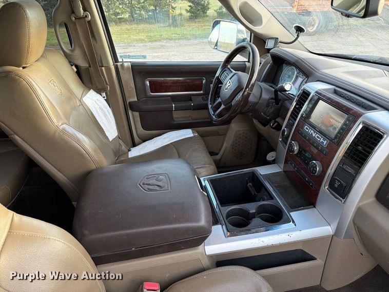 image for item FT6702 2012 Dodge Ram 2500 Crew Cab pickup truck