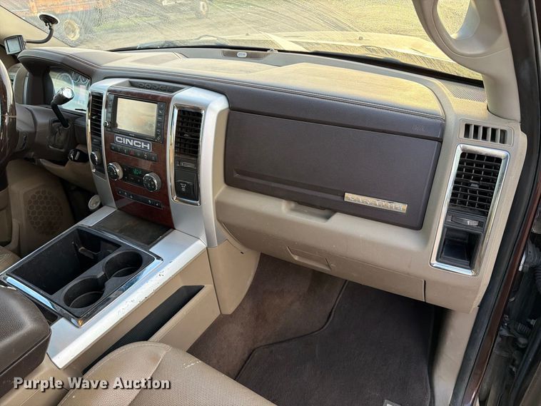 image for item FT6702 2012 Dodge Ram 2500 Crew Cab pickup truck