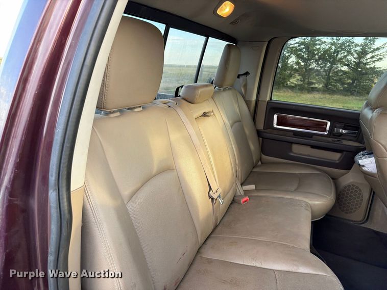 image for item FT6702 2012 Dodge Ram 2500 Crew Cab pickup truck