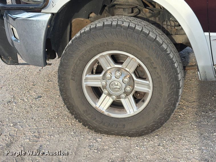 image for item FT6702 2012 Dodge Ram 2500 Crew Cab pickup truck
