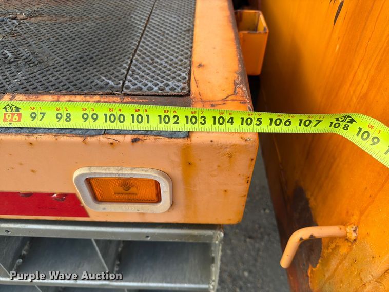 image for item FT6703 2006 International Workstar 7400 Crew Cab dump truck