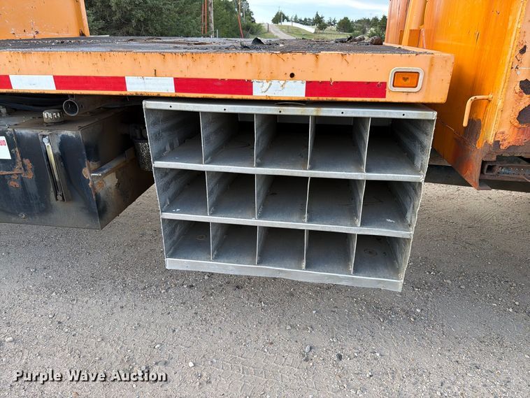 image for item FT6703 2006 International Workstar 7400 Crew Cab dump truck