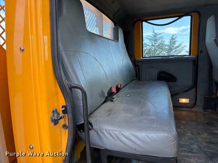 image for item FT6703 2006 International Workstar 7400 Crew Cab dump truck