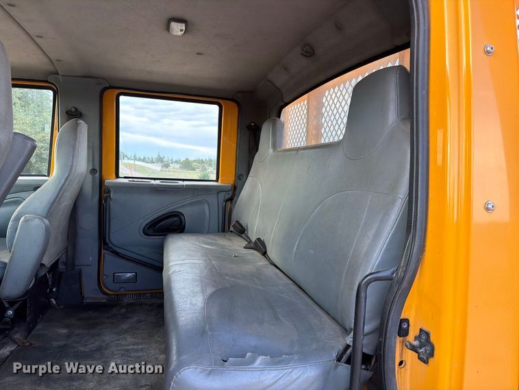 image for item FT6703 2006 International Workstar 7400 Crew Cab dump truck