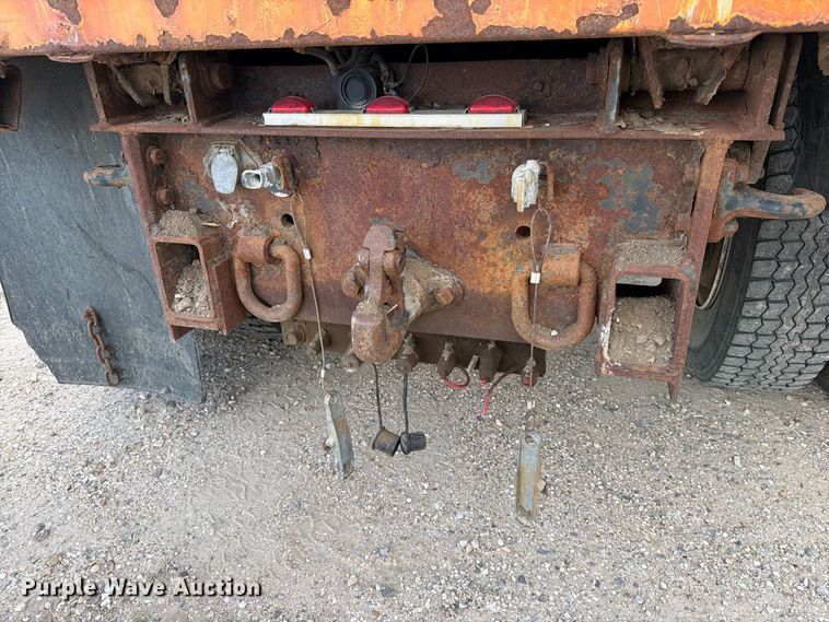 image for item FT6703 2006 International Workstar 7400 Crew Cab dump truck