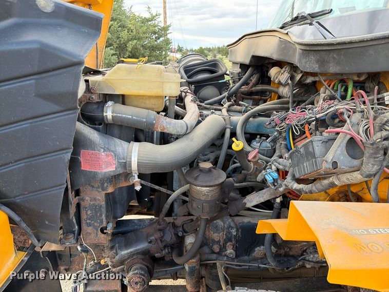image for item FT6703 2006 International Workstar 7400 Crew Cab dump truck