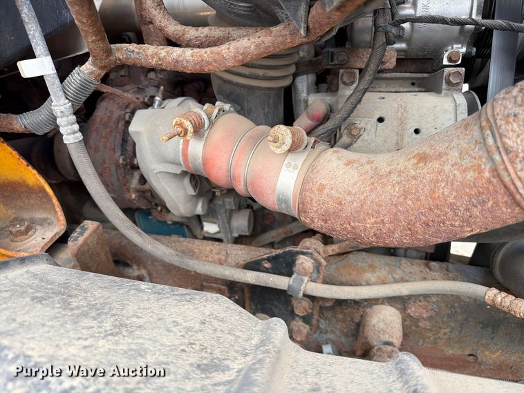 image for item FT6703 2006 International Workstar 7400 Crew Cab dump truck